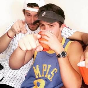 Meet your Posher, Thomas